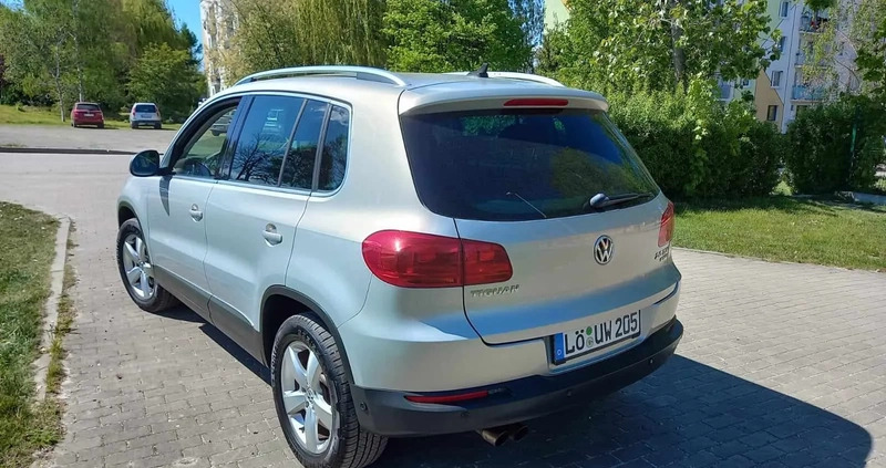 Volkswagen Tiguan cena 52900 przebieg: 189300, rok produkcji 2012 z Bielawa małe 277